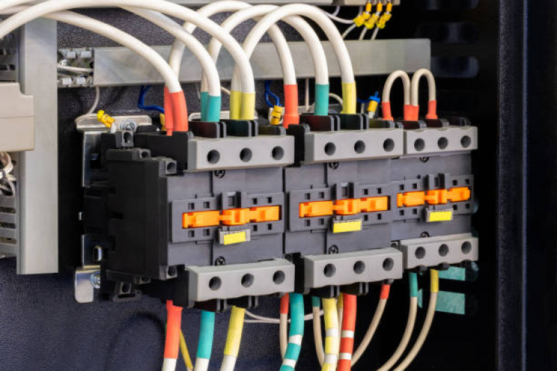 Instalações Elétricas